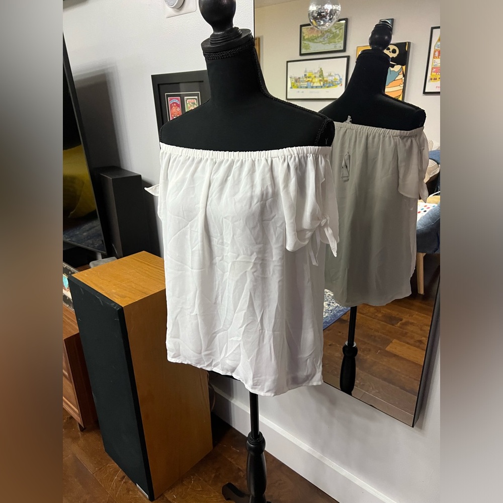 Darling off the shoulder white top. Size L.